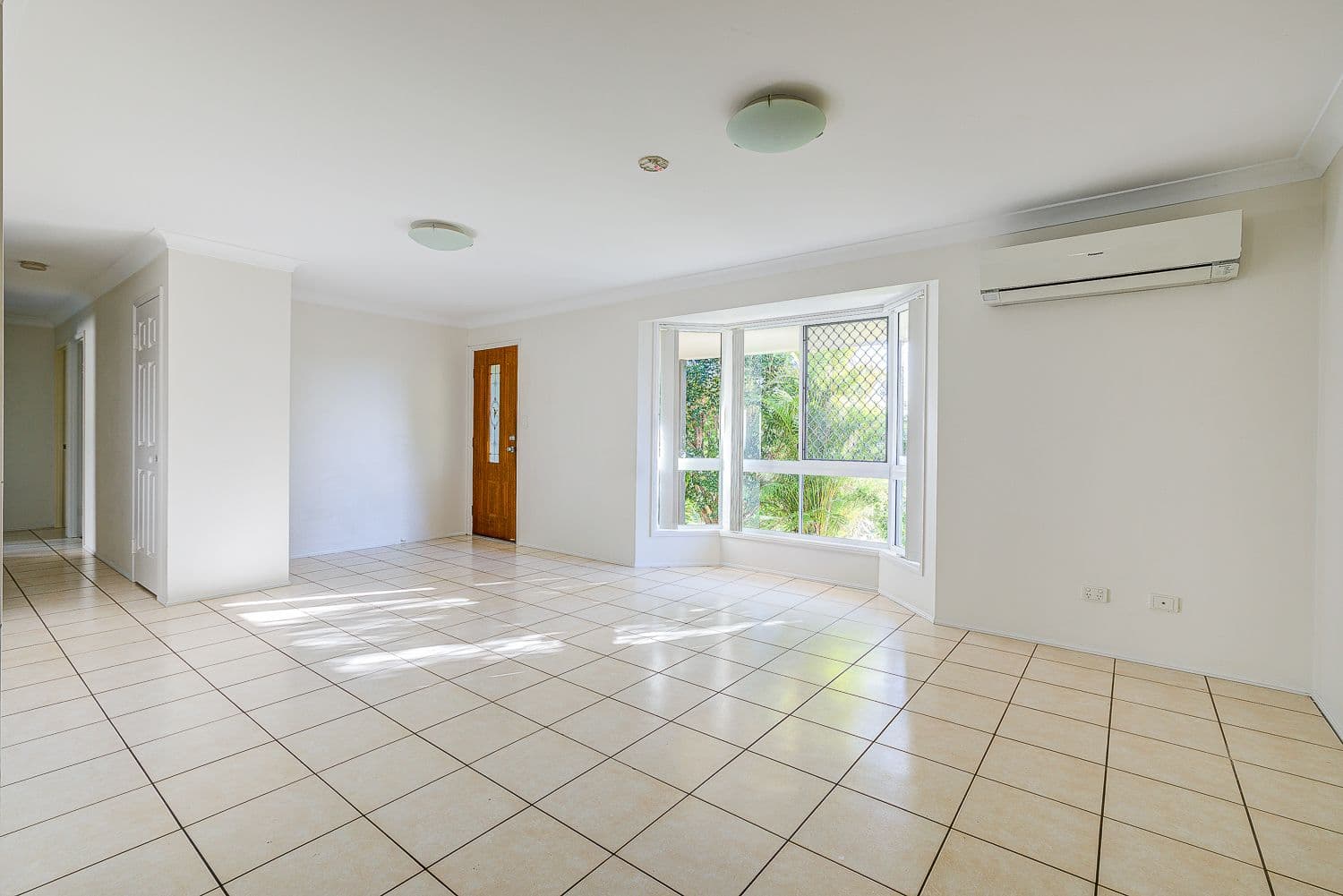 10 Debanie Court, Marsden QLD 4132, Marsden - Thumbnail 3