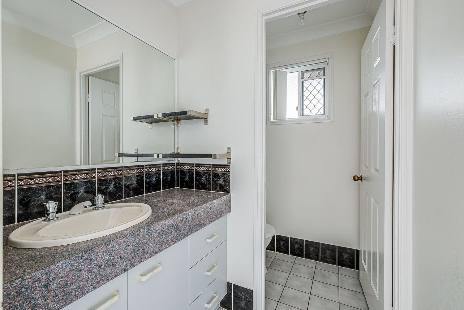 10 Debanie Court, Marsden QLD 4132, Marsden - Thumbnail 7