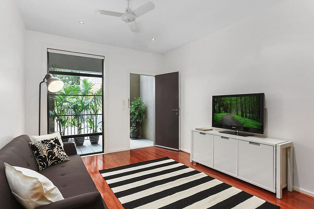 82b Old Pittwater Road, Brookvale NSW 2100, Brookvale - Thumbnail 3