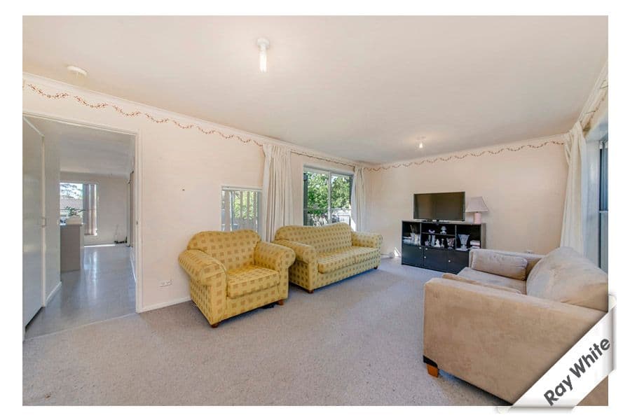 22 Whittell Crescent, Florey ACT 2615, Florey - Thumbnail 3