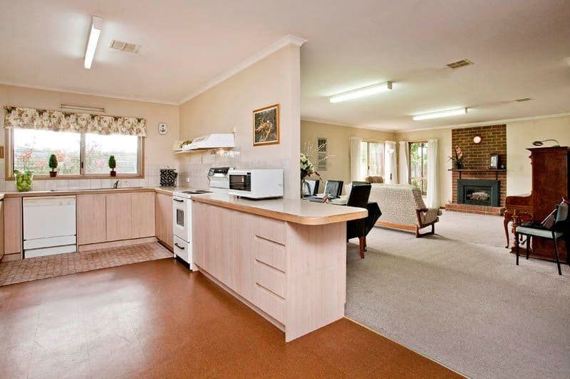 33 Caldermeade Road, CORIO VIC 3214, Corio - Thumbnail 8