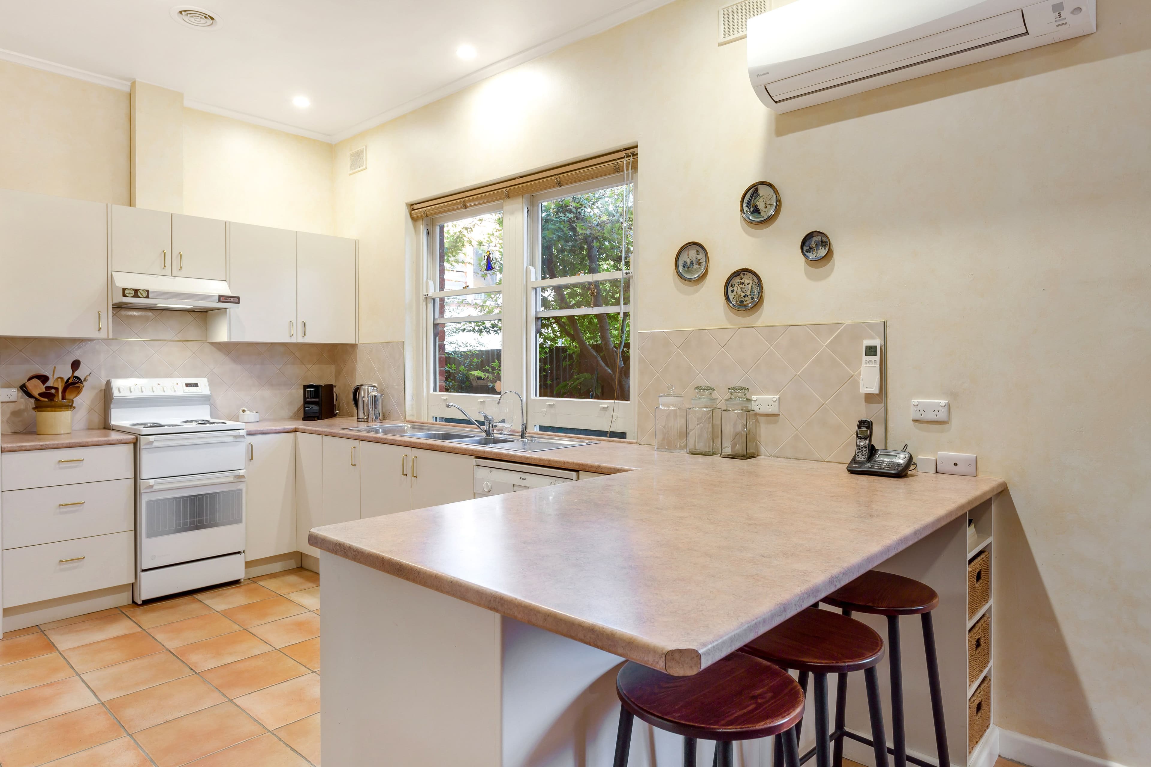 5 Reid Avenue, Felixstow SA 5070, Felixstow - Thumbnail 6