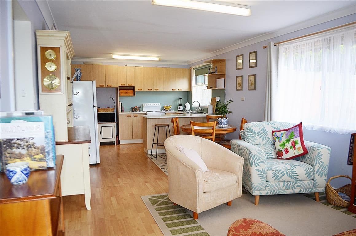 28 Corralyn Avenue, Batlow NSW 2730, Batlow - Thumbnail 5