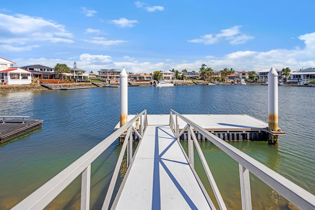 111 Masthead Drive, RABY BAY, QLD, 4163, Cleveland - Thumbnail 5