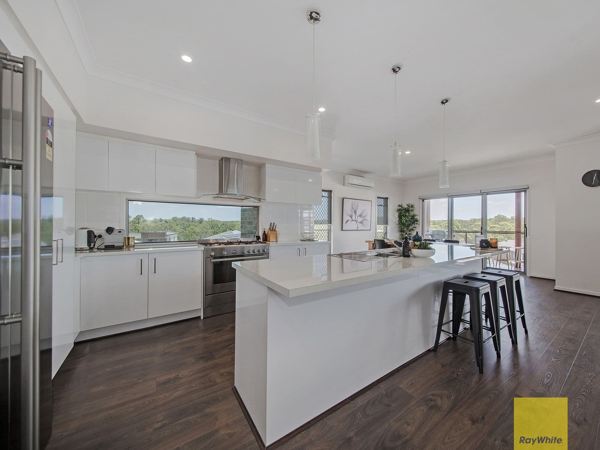 33 Valley Circuit, Kuraby QLD 4112, Kuraby - Thumbnail 2