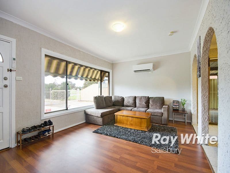 11 Petherton Road, Davoren Park SA 5113, Davoren Park - Thumbnail 3