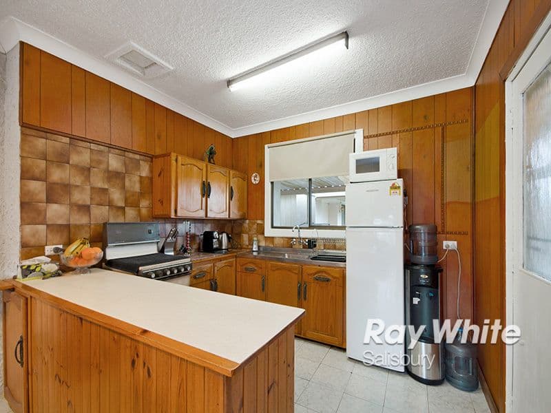 11 Petherton Road, Davoren Park SA 5113, Davoren Park - Thumbnail 8