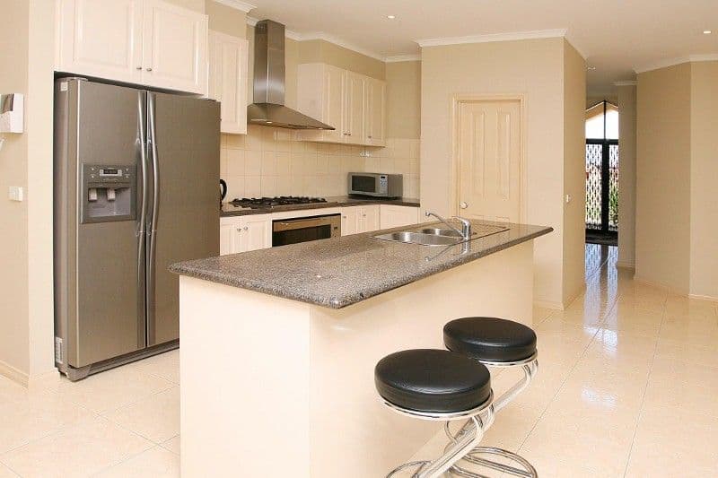 47 Park Lane, TAYLORS HILL VIC 3037, Taylors Hill - Thumbnail 2