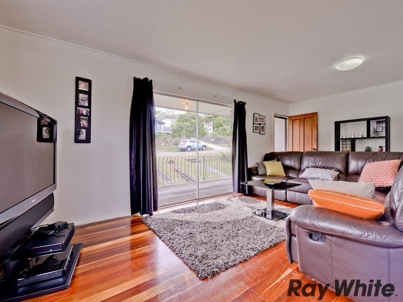 26 Hibiscus Street, Everton Hills QLD 4053, Everton Hills - Thumbnail 2