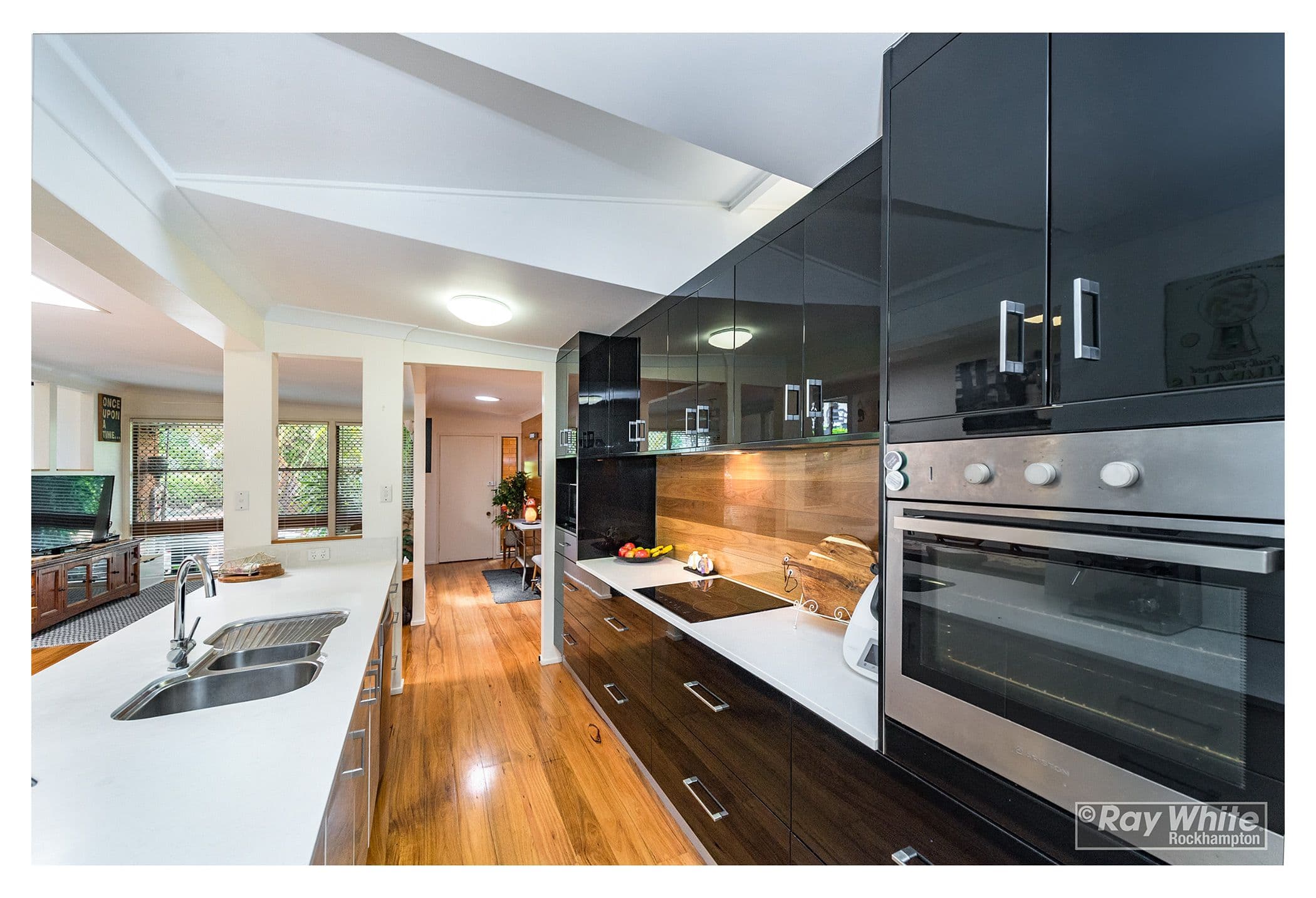 363 Lawrence Avenue, Frenchville QLD 4701, Frenchville - Thumbnail 3