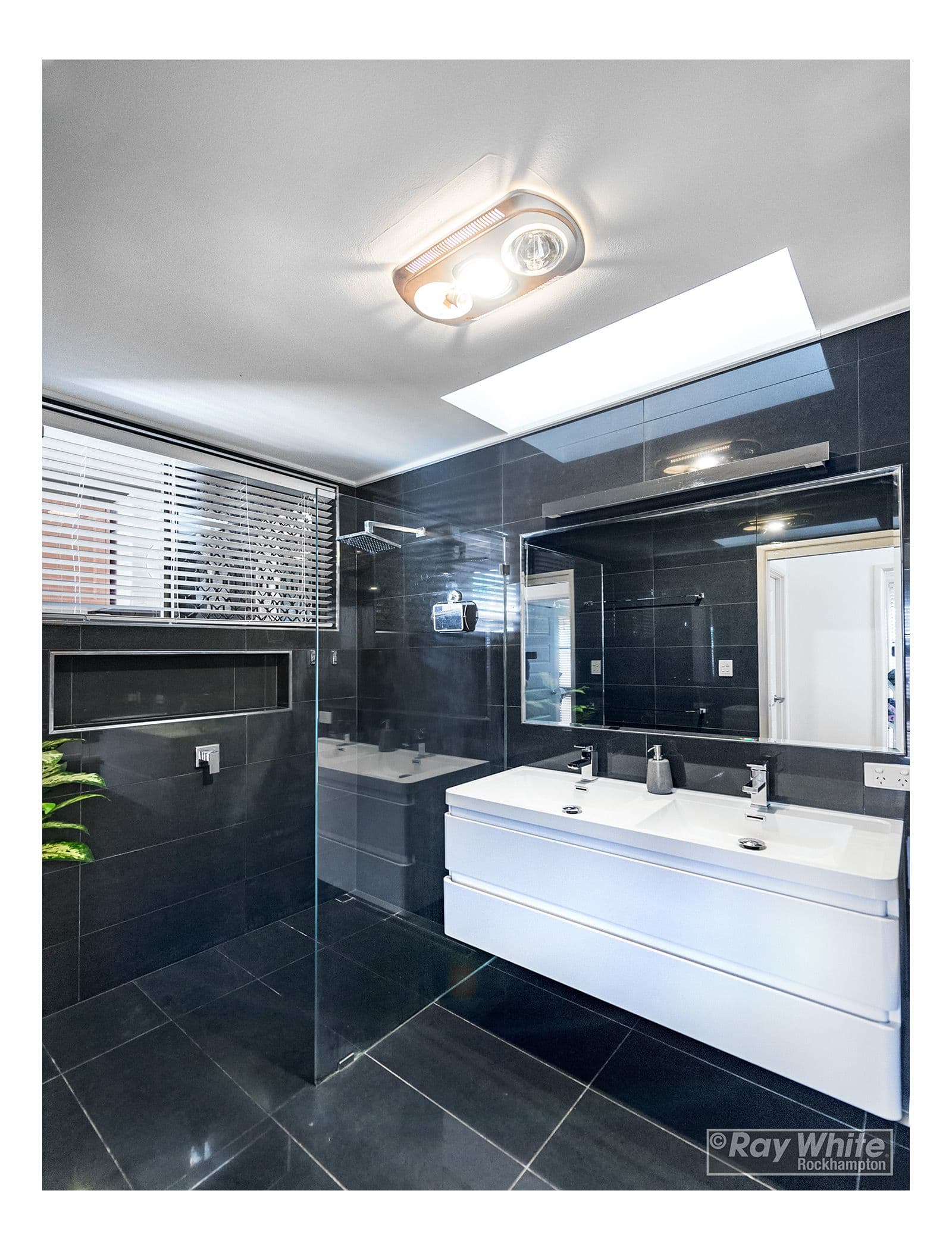 363 Lawrence Avenue, Frenchville QLD 4701, Frenchville - Thumbnail 8