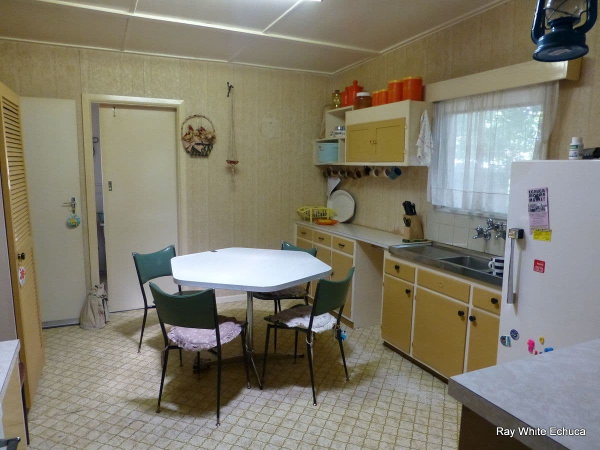 21 Schier Street, BARMAH VIC 3639, Barmah - Thumbnail 2