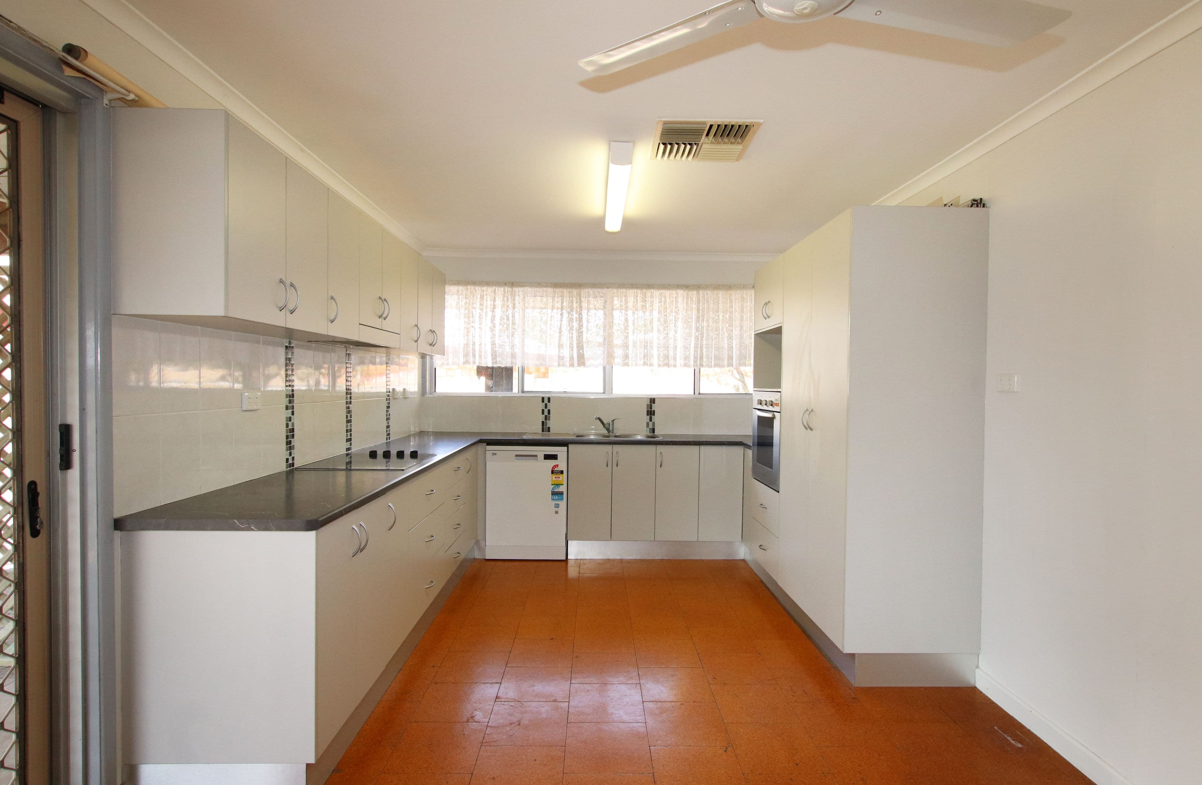 38 Lawrence Street, Biloela QLD 4715, Biloela - Thumbnail 2