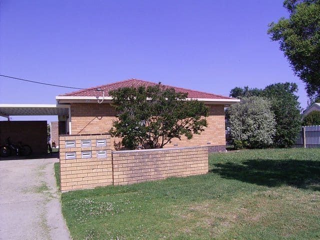 228 Olive Street, SOUTH ALBURY NSW 2640, South Albury - Image 1