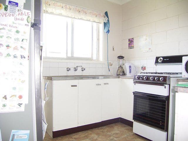228 Olive Street, SOUTH ALBURY NSW 2640, South Albury - Thumbnail 3