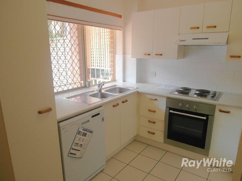 34 Wooloowin Avenue, Wooloowin QLD 4030, Wooloowin - Thumbnail 3
