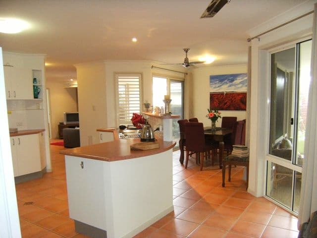 21 Leafhaven Drive, TEWANTIN QLD 4565, Tewantin - Thumbnail 2