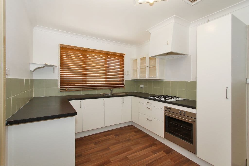 13 Munden Place, KELMSCOTT WA 6111, Kelmscott - Thumbnail 3