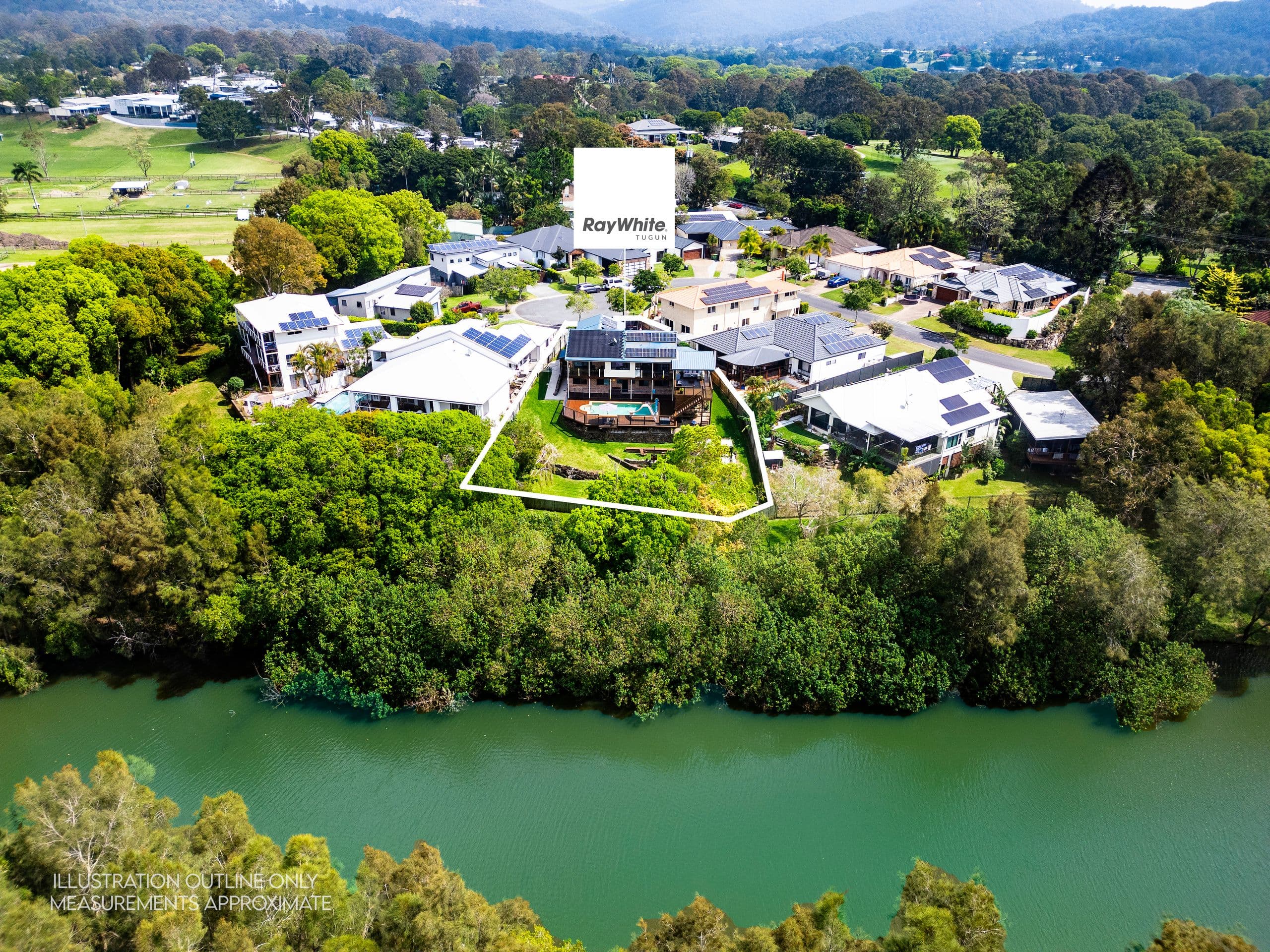 22 Nyoka Court, Elanora QLD 4221, Elanora - Image 1