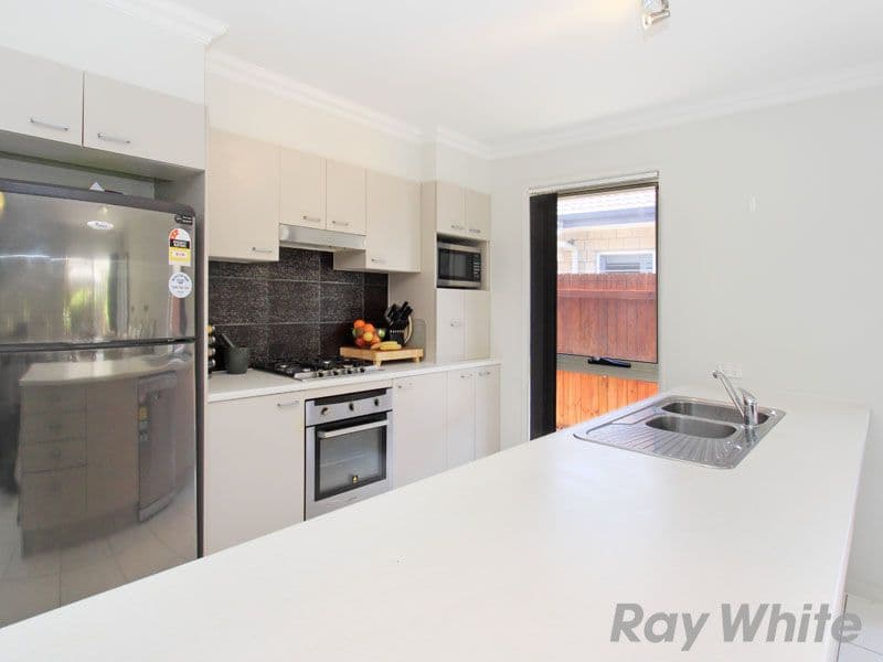 17 Karidawn Street, NUDGEE QLD 4014, Nudgee - Thumbnail 3