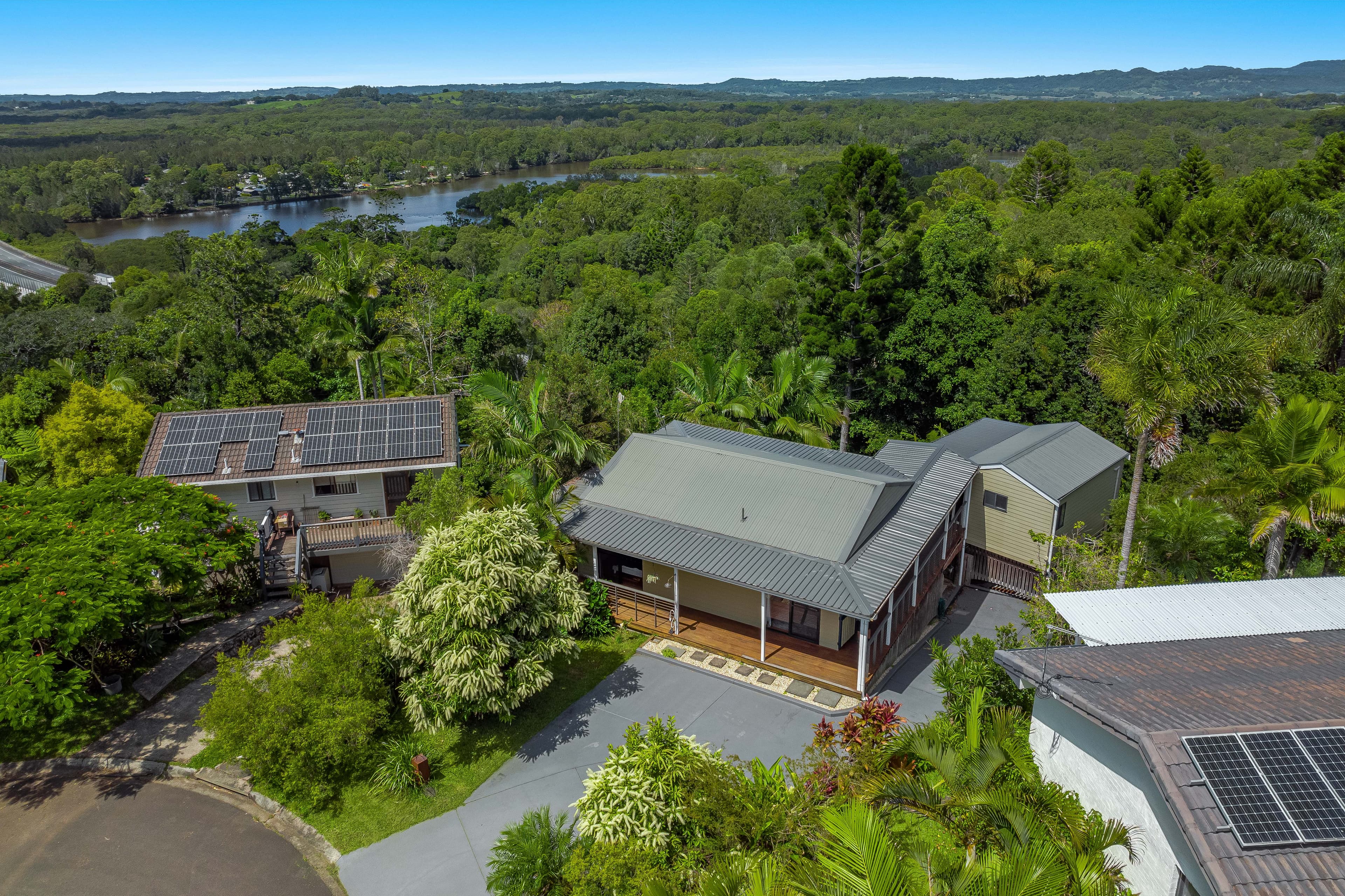 4 Putta Place, Ocean Shores NSW 2483, Ocean Shores - Thumbnail 2
