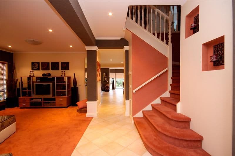 4 Riley Drive, MILL PARK VIC 3082, Mill Park - Thumbnail 8