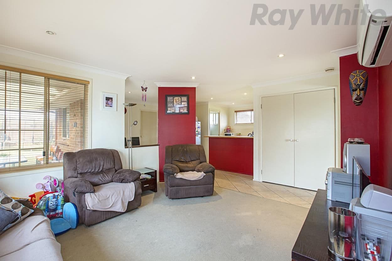 21 Blackwood Avenue, Minto NSW 2566, Minto - Thumbnail 2
