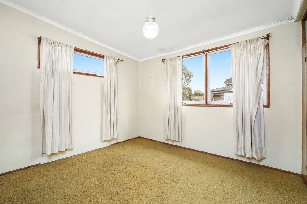 52 Lakedge Avenue, Berkeley Vale NSW 2261, Berkeley Vale - Thumbnail 4