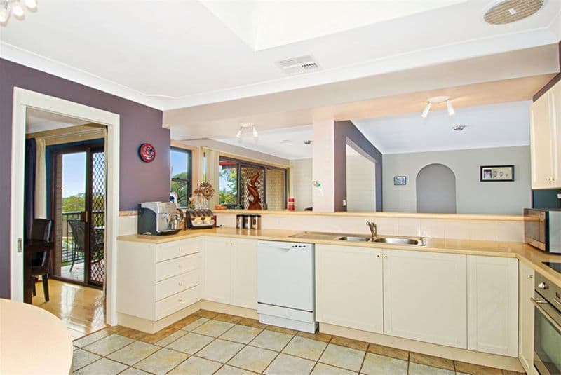 11 Geneva Place, ENGADINE NSW 2233, Engadine - Thumbnail 4