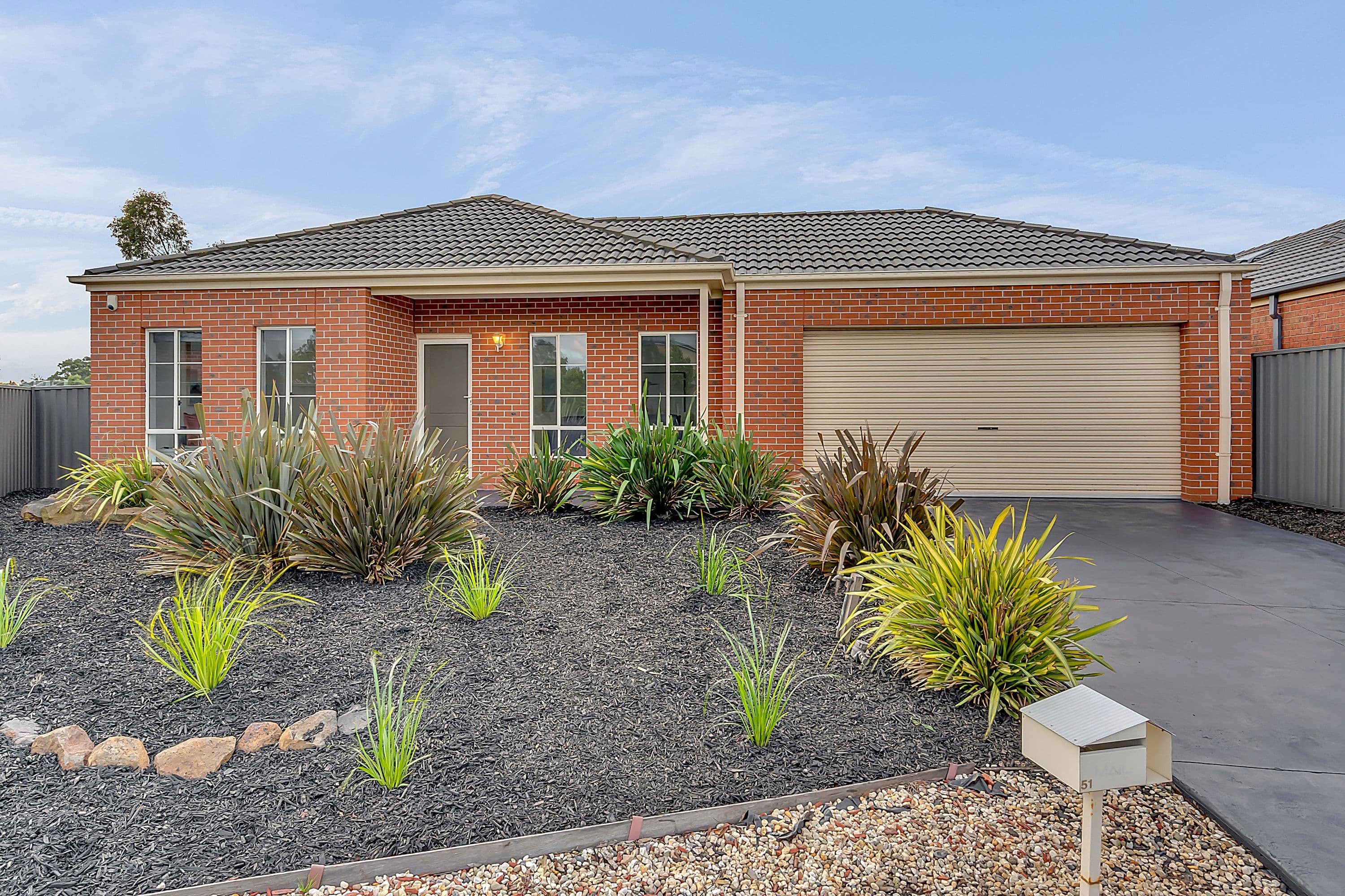 51 Mareeba Way, Craigieburn VIC 3064, Craigieburn - Thumbnail 3