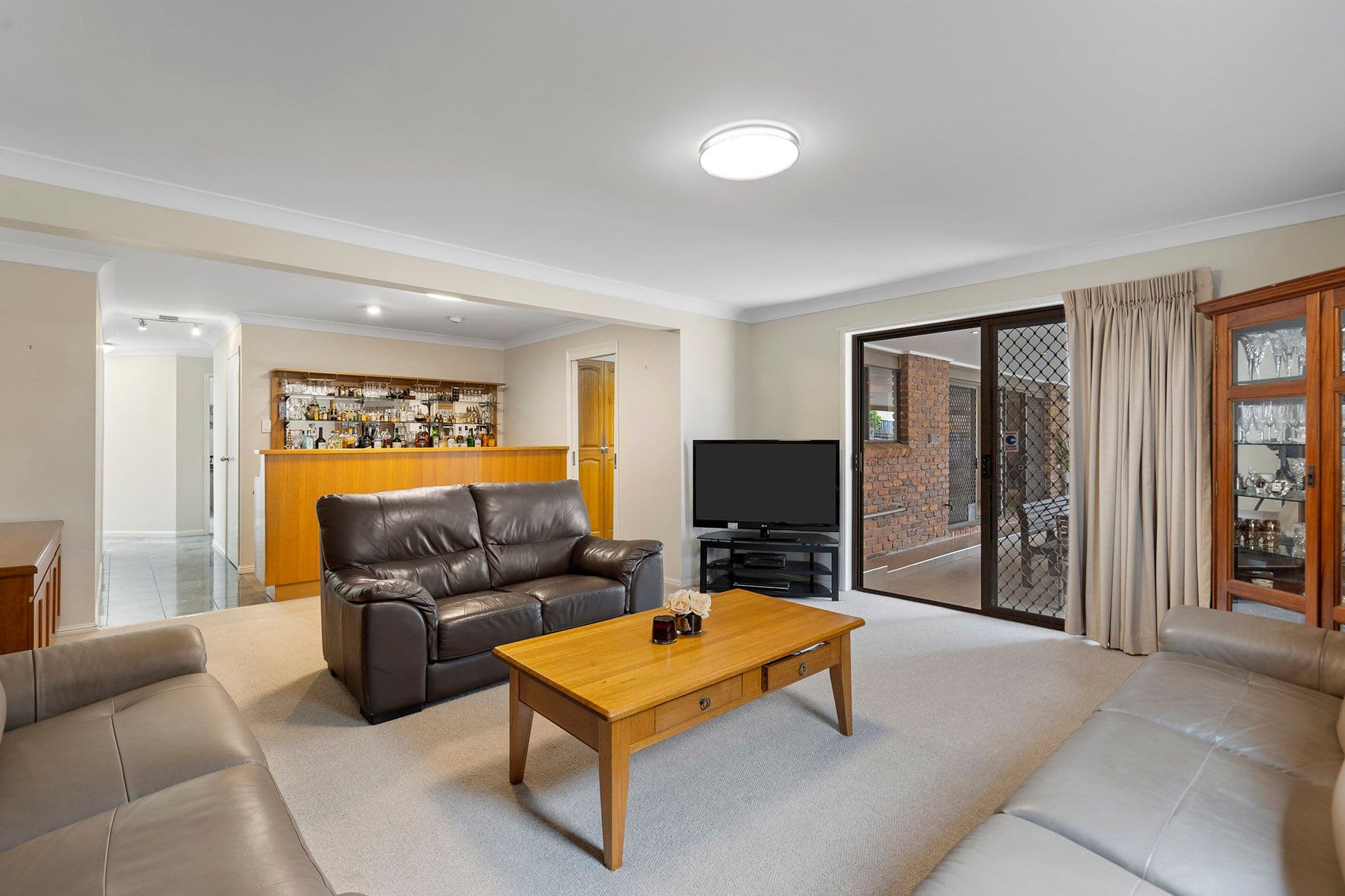 27 Demigre Street, Eight Mile Plains QLD 4113, Eight Mile Plains - Thumbnail 6