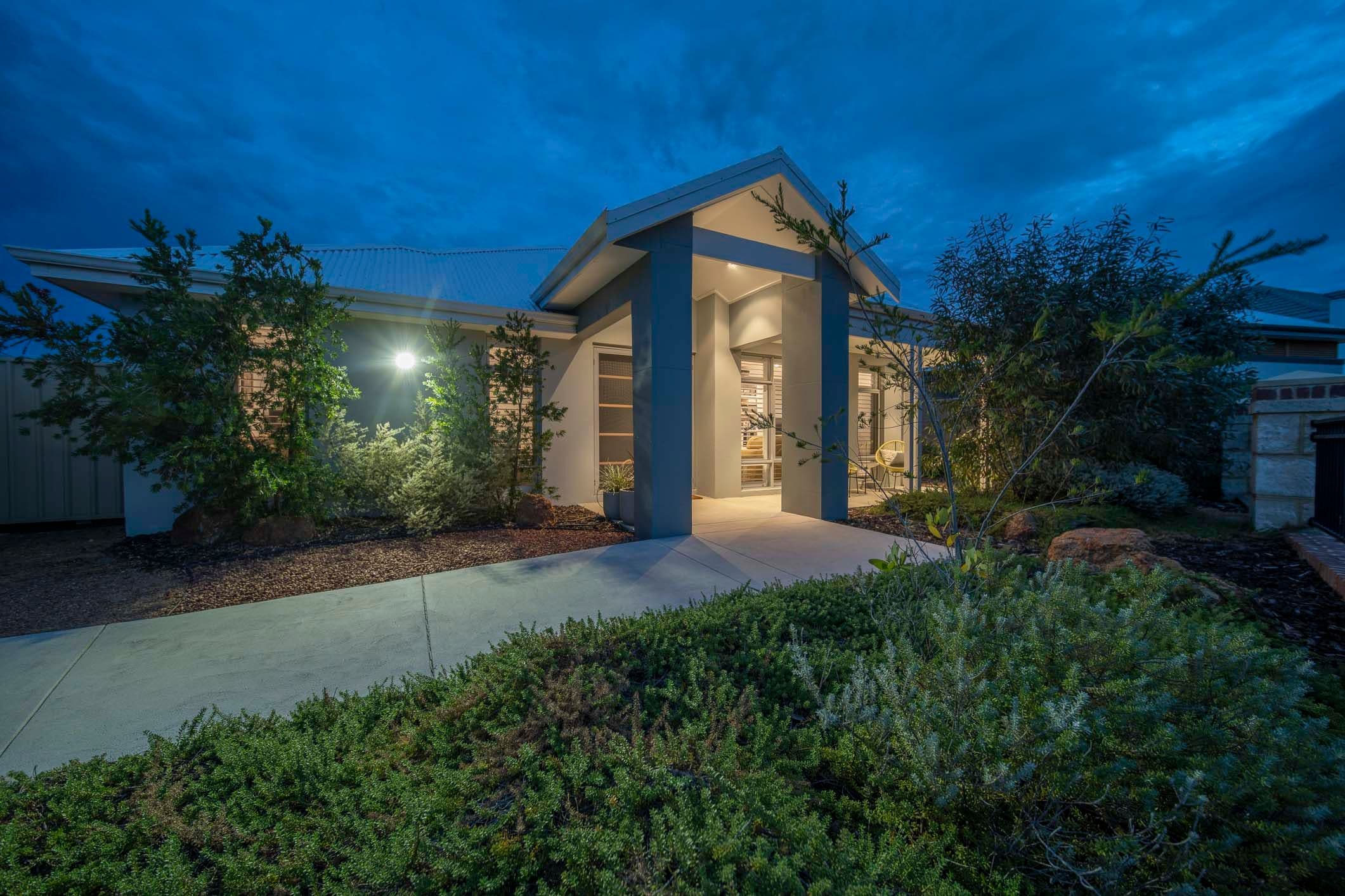 54 Pexton Drive, South Guildford WA 6055, South Guildford - Thumbnail 2