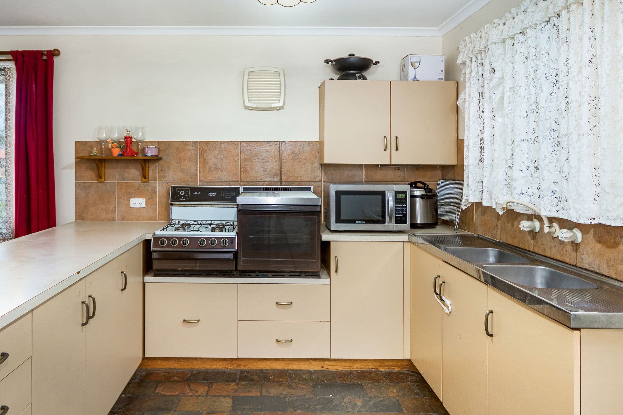 6 Robin Street, Murray Bridge SA 5253, Murray Bridge - Thumbnail 4