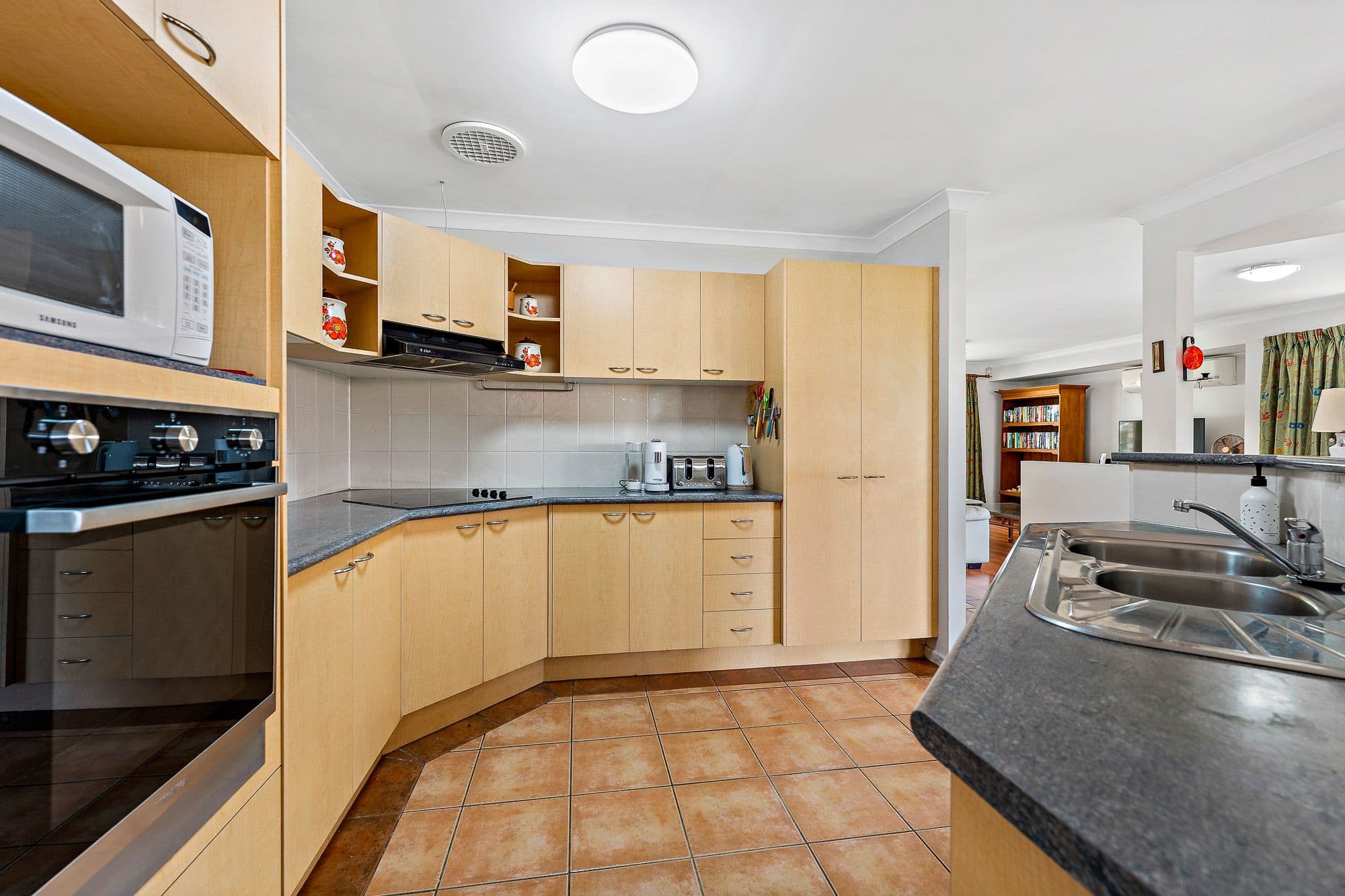 19 Huon Street, Crestmead QLD 4132, Crestmead - Thumbnail 6