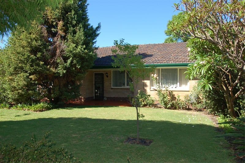 72  Williamson Avenue, BELMONT WA 6104, Belmont - Thumbnail 2