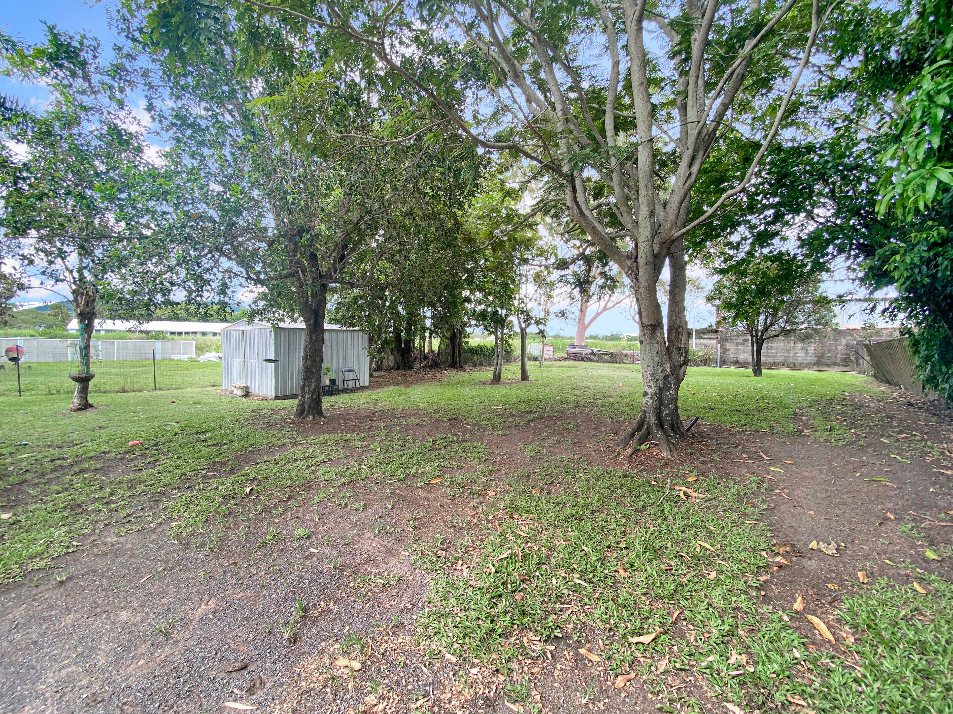 33 Sarina Beach, Sarina QLD 4737, Sarina - Thumbnail 3