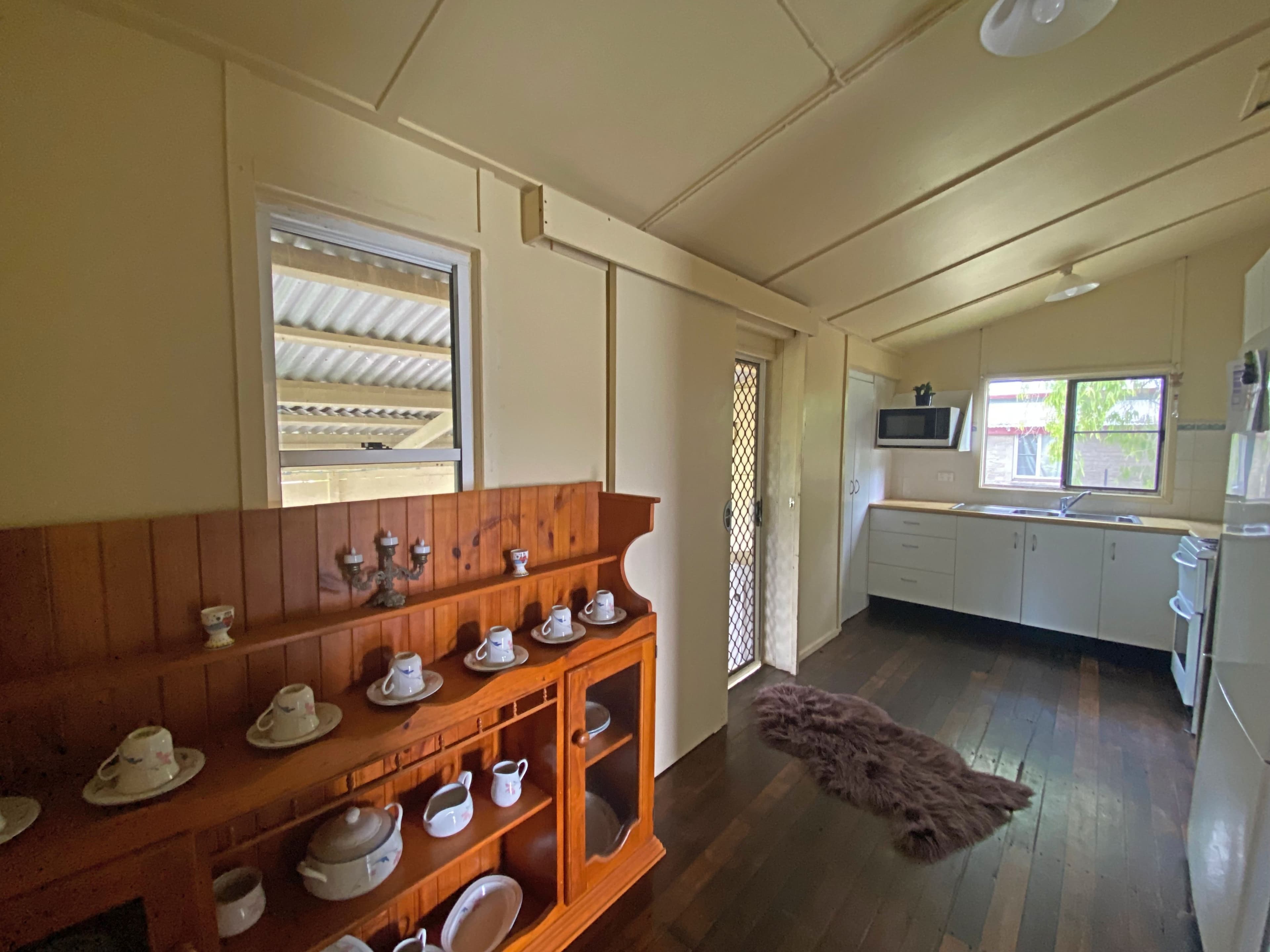 33 Sarina Beach, Sarina QLD 4737, Sarina - Thumbnail 6