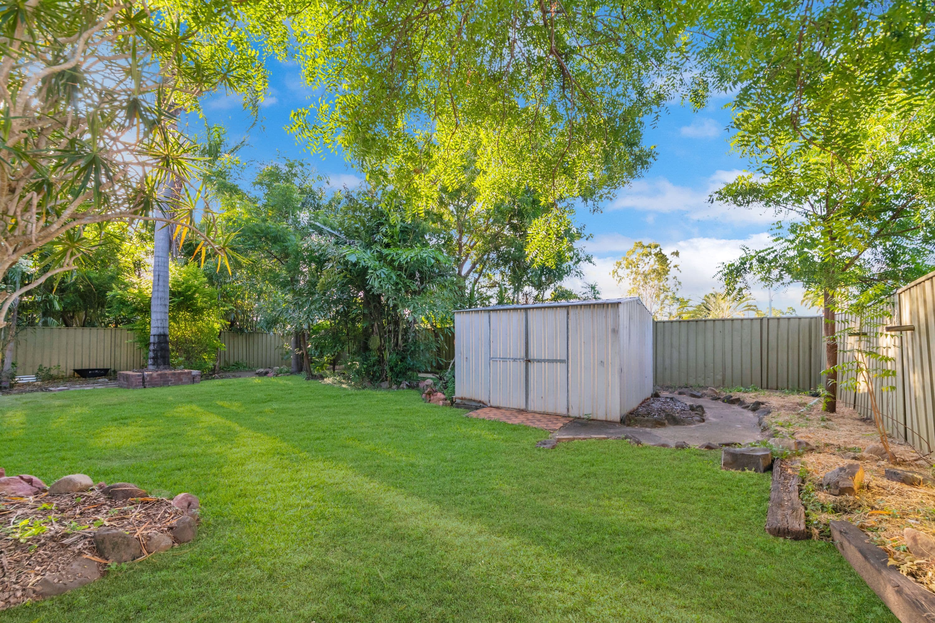 127 Miles Avenue, Kelso QLD 4815, Kelso - Thumbnail 2