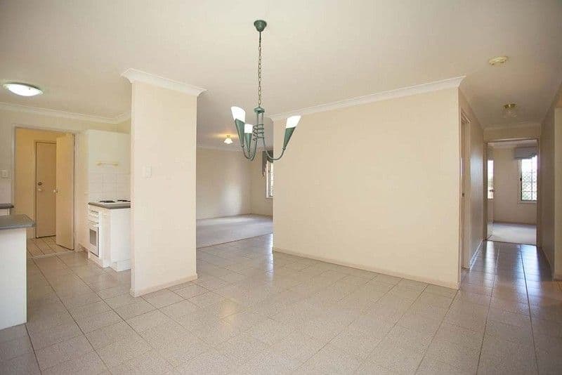 26 Mindona Street, WISHART QLD 4122, Wishart - Thumbnail 7