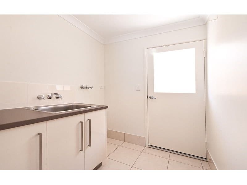 7 Africander Avenue, NORMAN GARDENS QLD 4701, Norman Gardens - Thumbnail 5