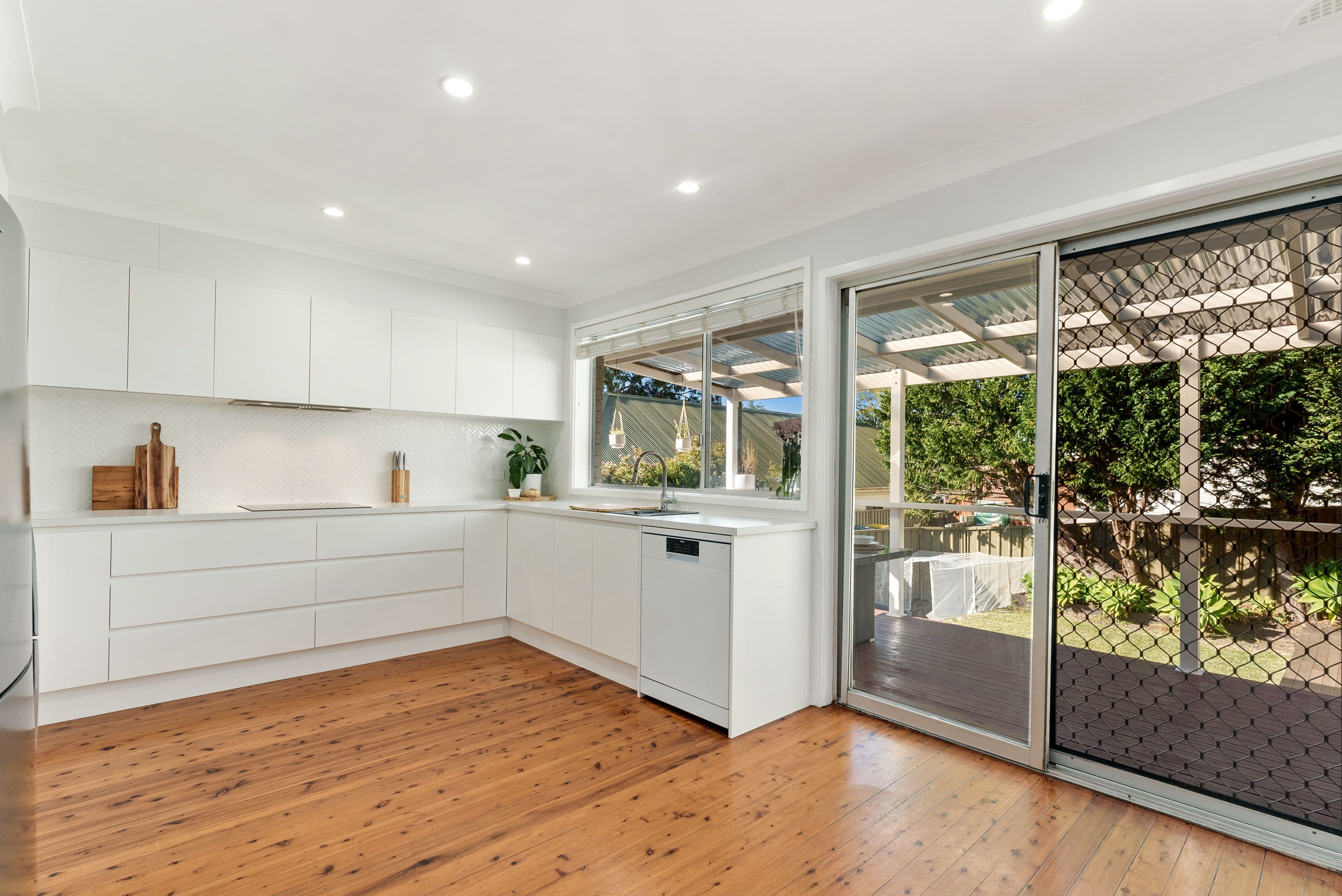 97 Walker Street, Helensburgh NSW 2508, Helensburgh - Thumbnail 4