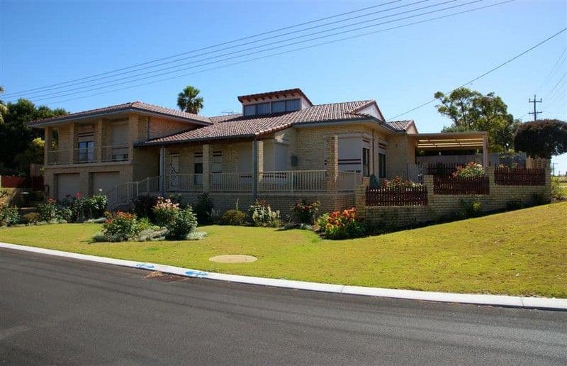 2 Ambleside Close, BALGA WA 6061, Balga - Image 1