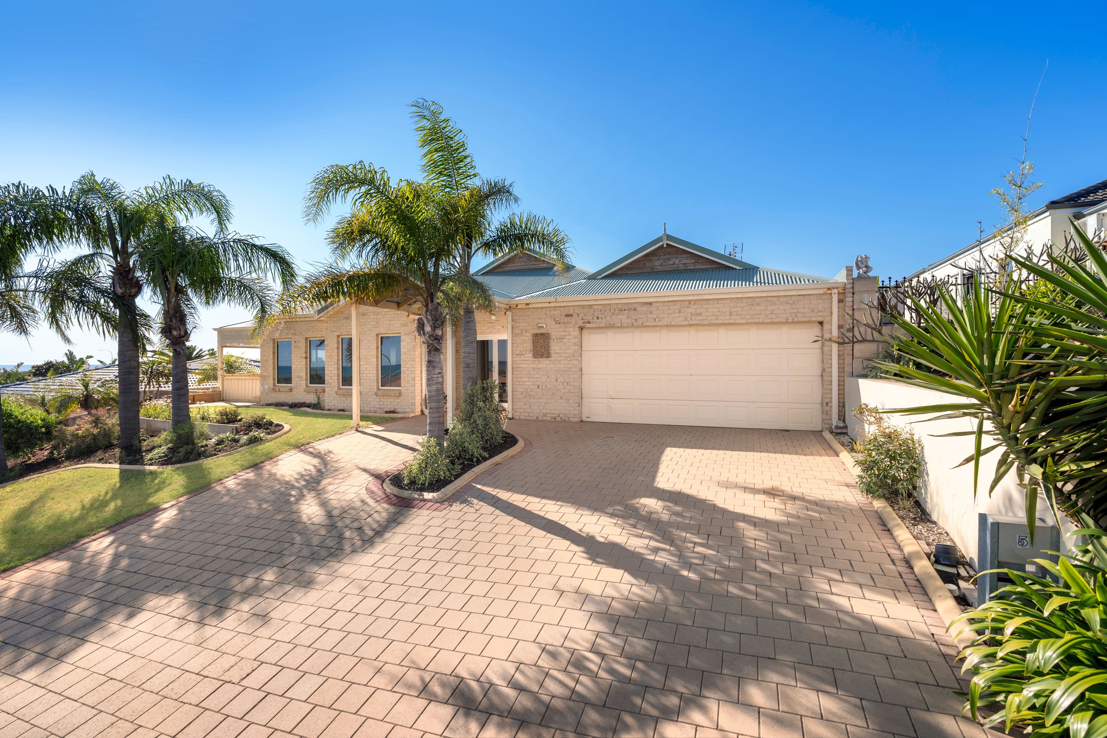 5 Bellimos Drive, Wandina WA 6530, Wandina - Image 1