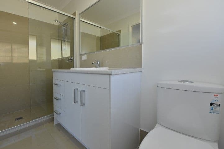 6 Rubie Court, WESTBROOK QLD 4350, Westbrook - Thumbnail 7