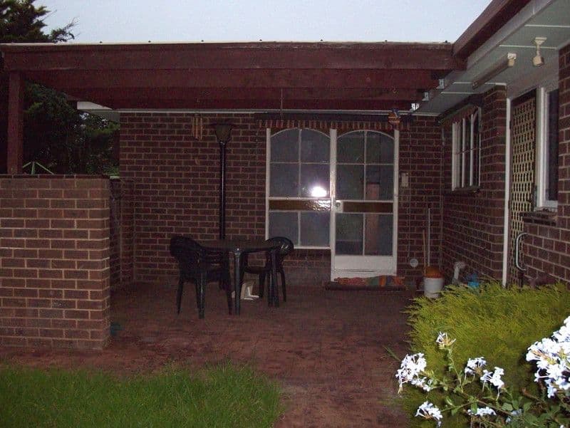 34 West Melton Drive, MELTON WEST VIC 3337, Melton West - Thumbnail 3