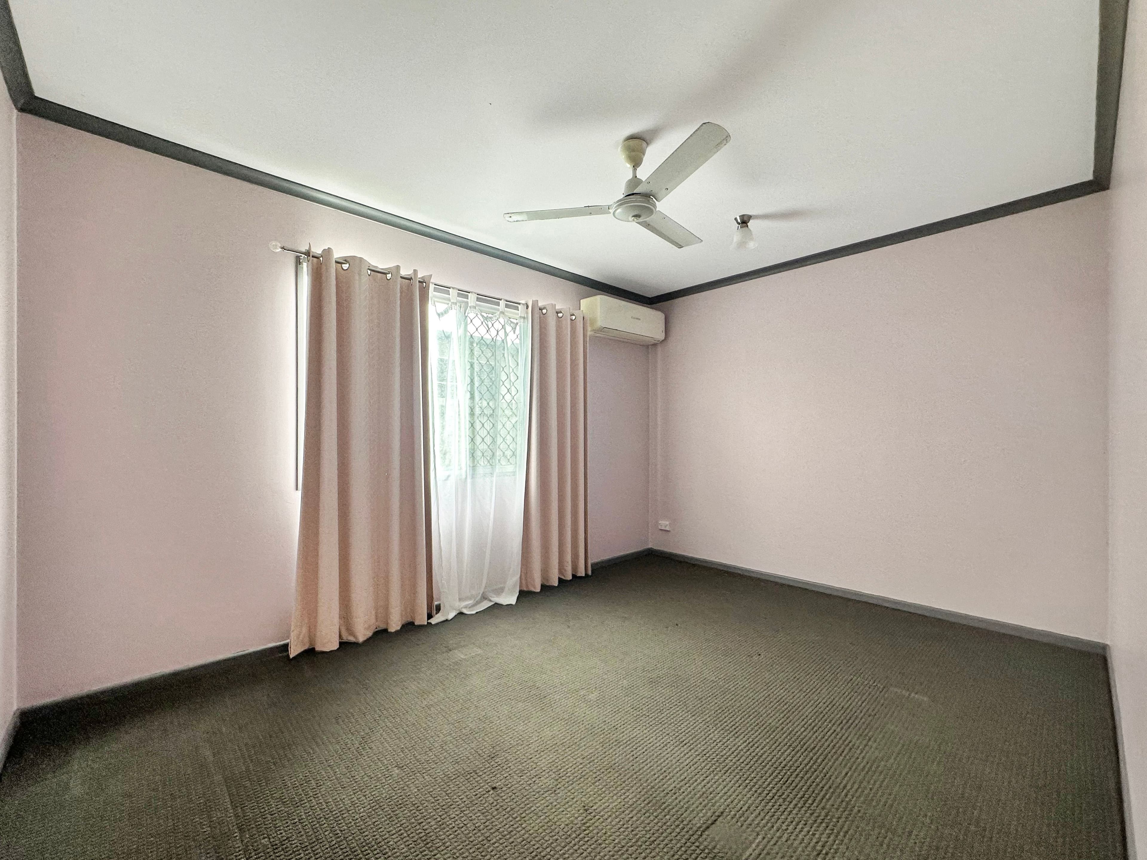 27 Cemetery Road, Sarina QLD 4737, Sarina - Thumbnail 7