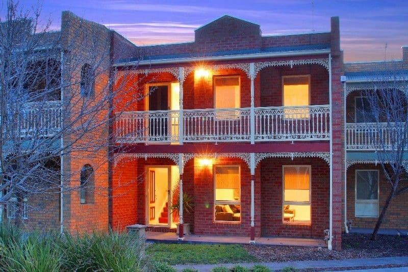 70 Greenhills Road, BUNDOORA VIC 3083, Bundoora - Image 1