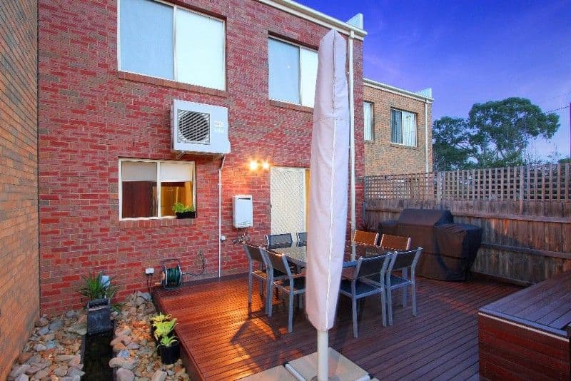 70 Greenhills Road, BUNDOORA VIC 3083, Bundoora - Thumbnail 4