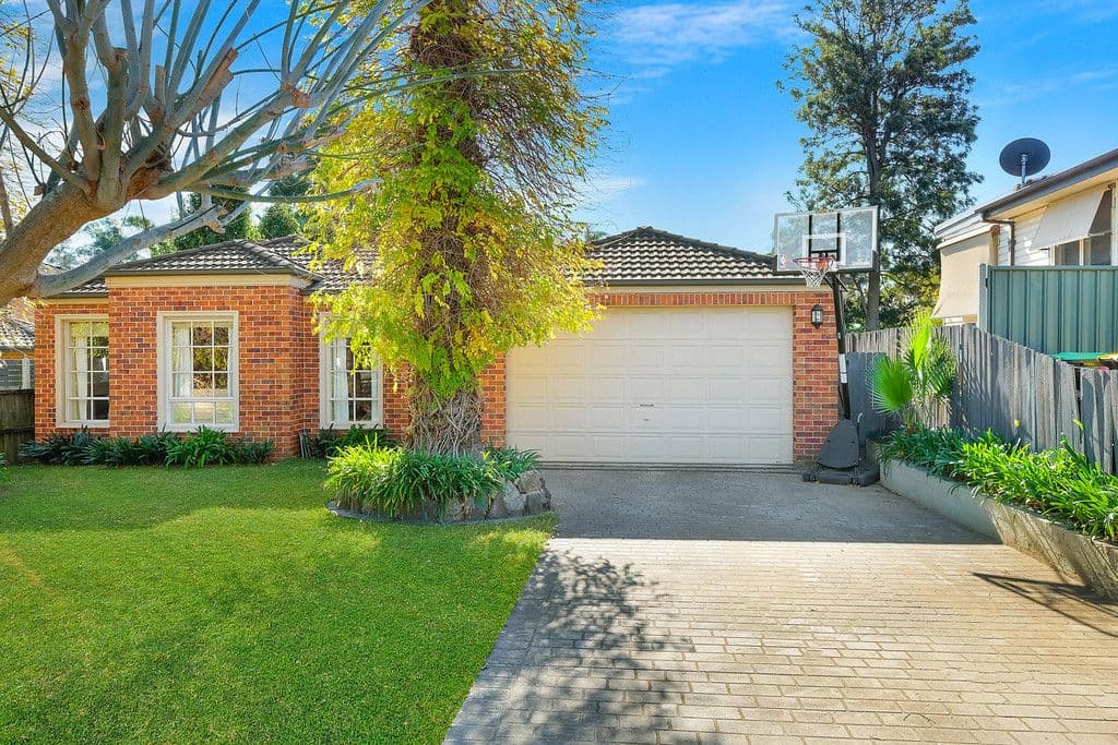 8 President Road, Kellyville - Image 1