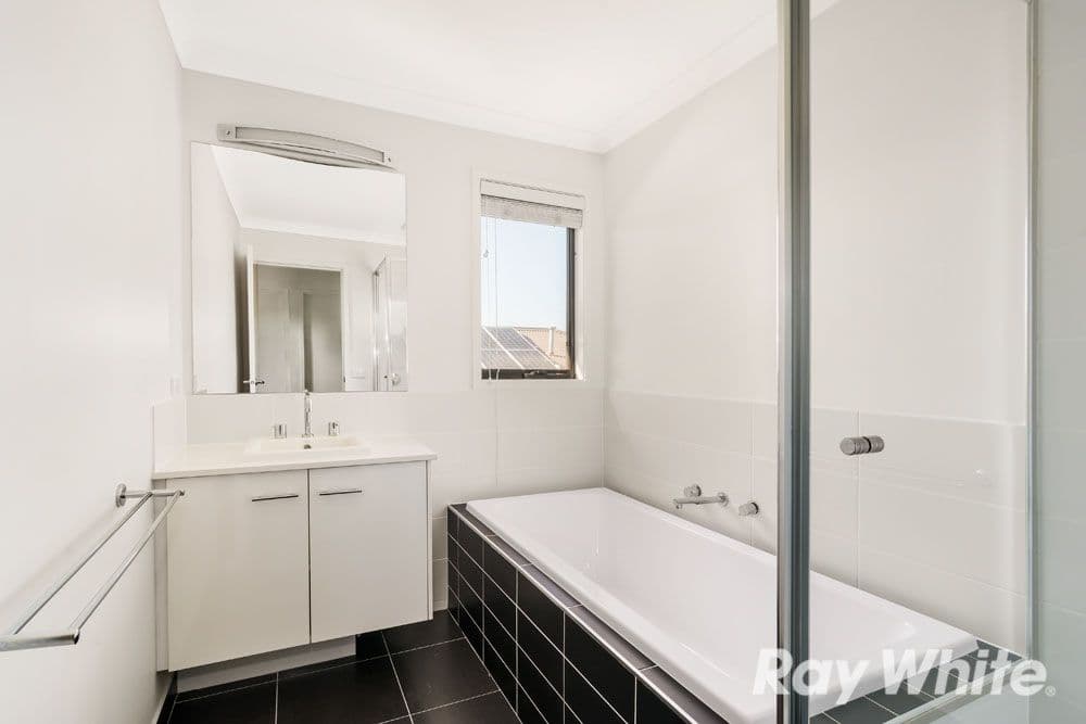 16 Geranium Grove, Mernda VIC 3754, Mernda - Thumbnail 8